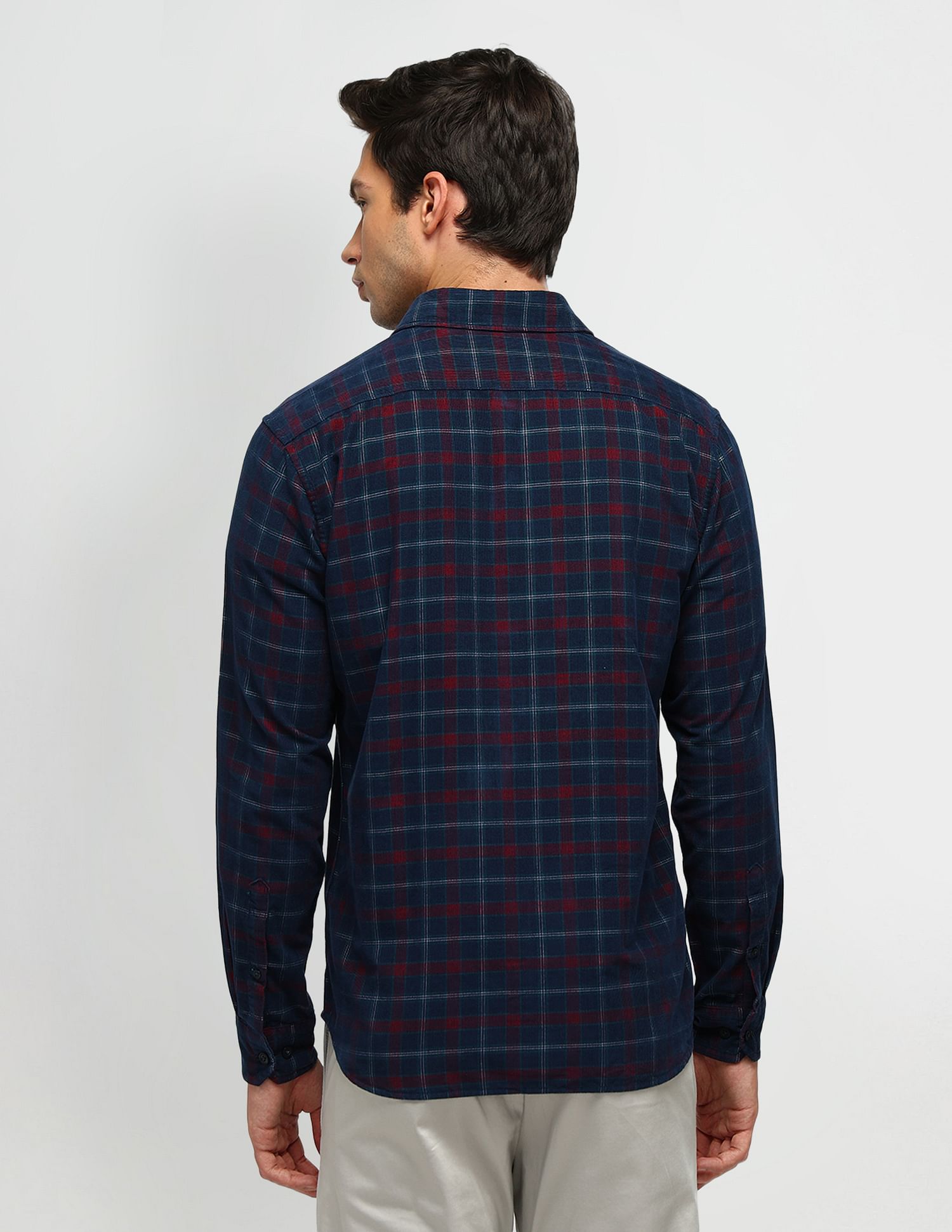 Arrow Sport Slim Fit Lightweight Corduroy Shirt