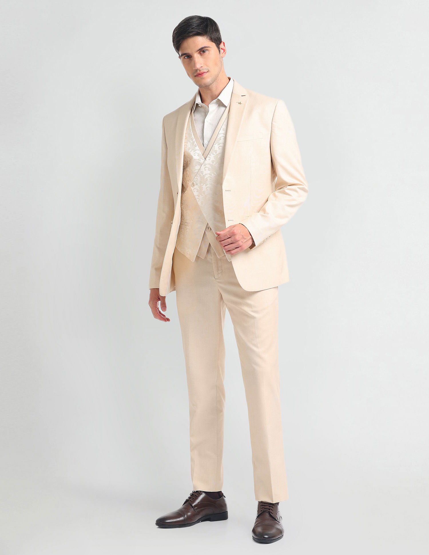 Arrow Reversible Waistcoat Three Piece Suit