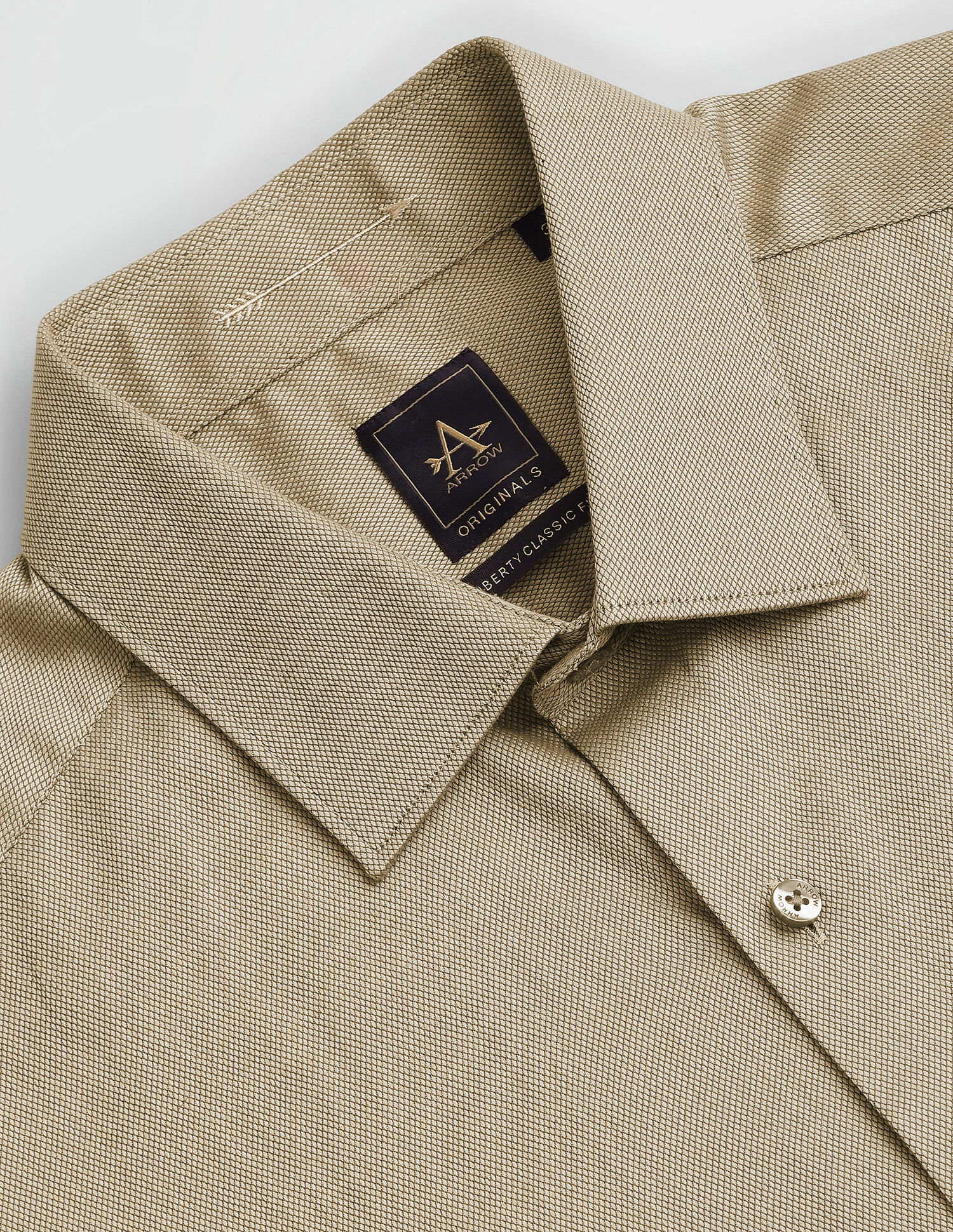 Arrow Solid Dobby Regular Fit Shirt