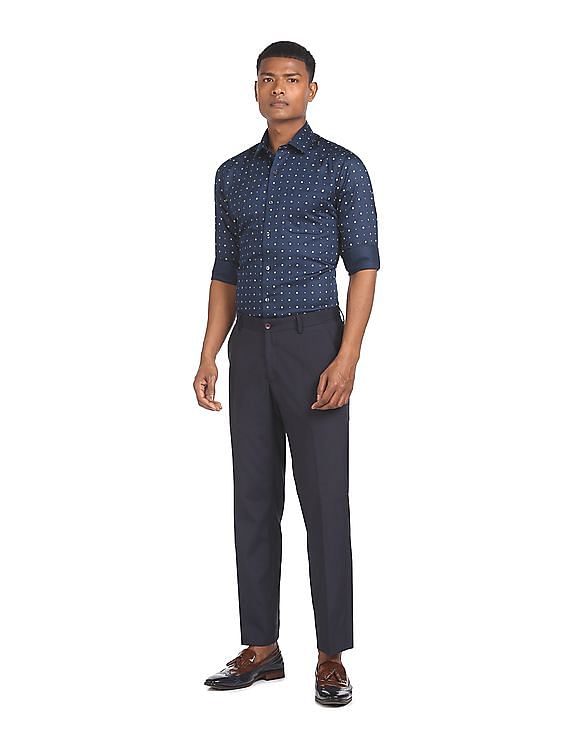 Arrow Spread Collar Manhattan Slim Fit Printed Formal Shirt