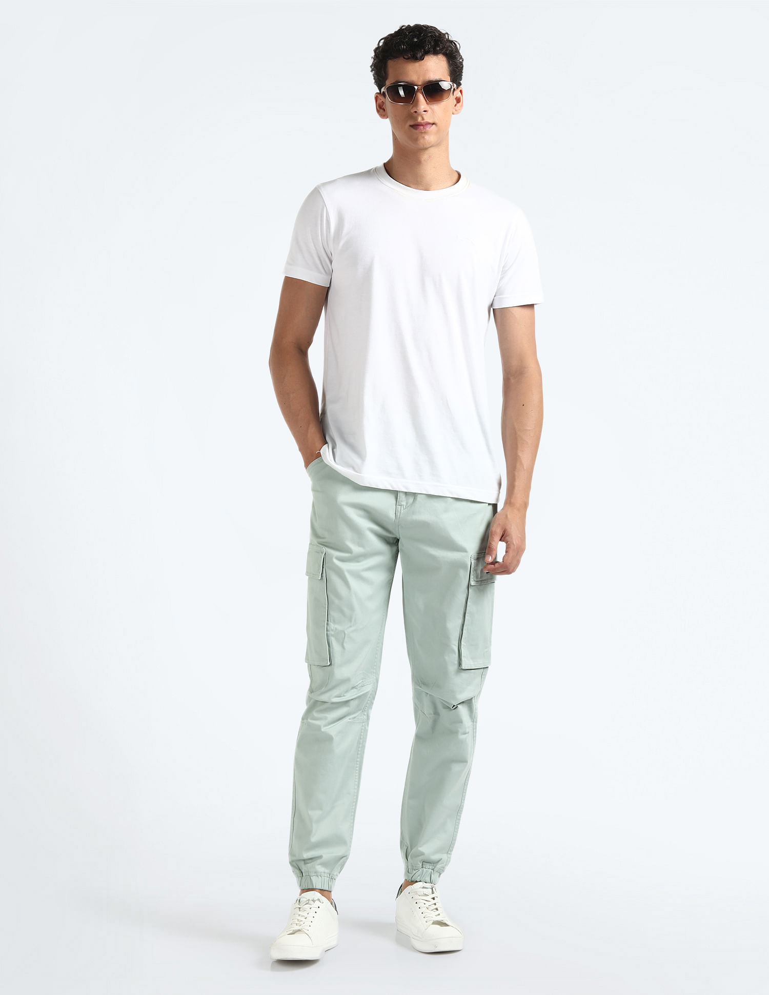 Flying Machine Mid Rise Slim Fit Cargo Pants