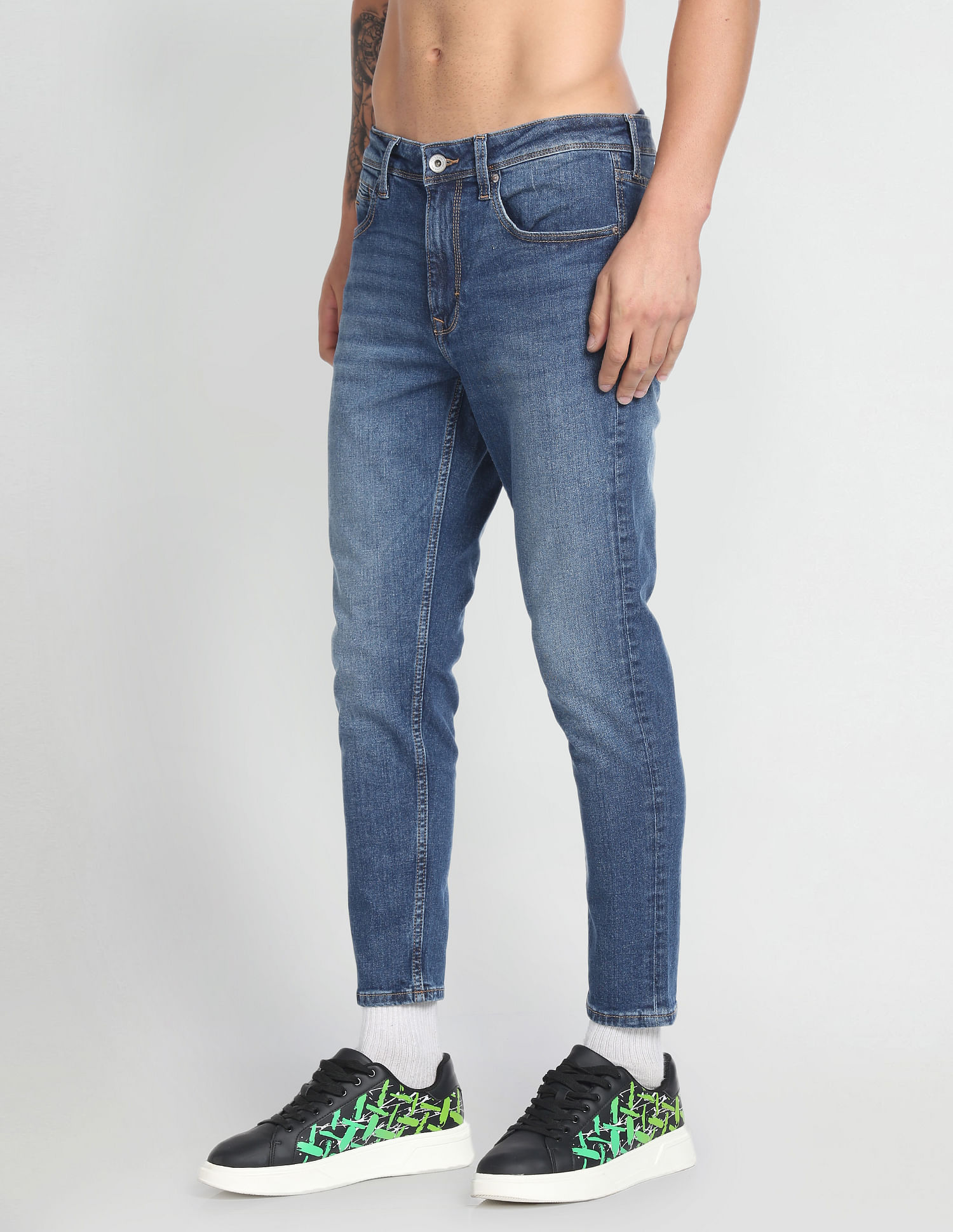 Flying Machine Mankle Relax Tapered Fit High Rise Jeans