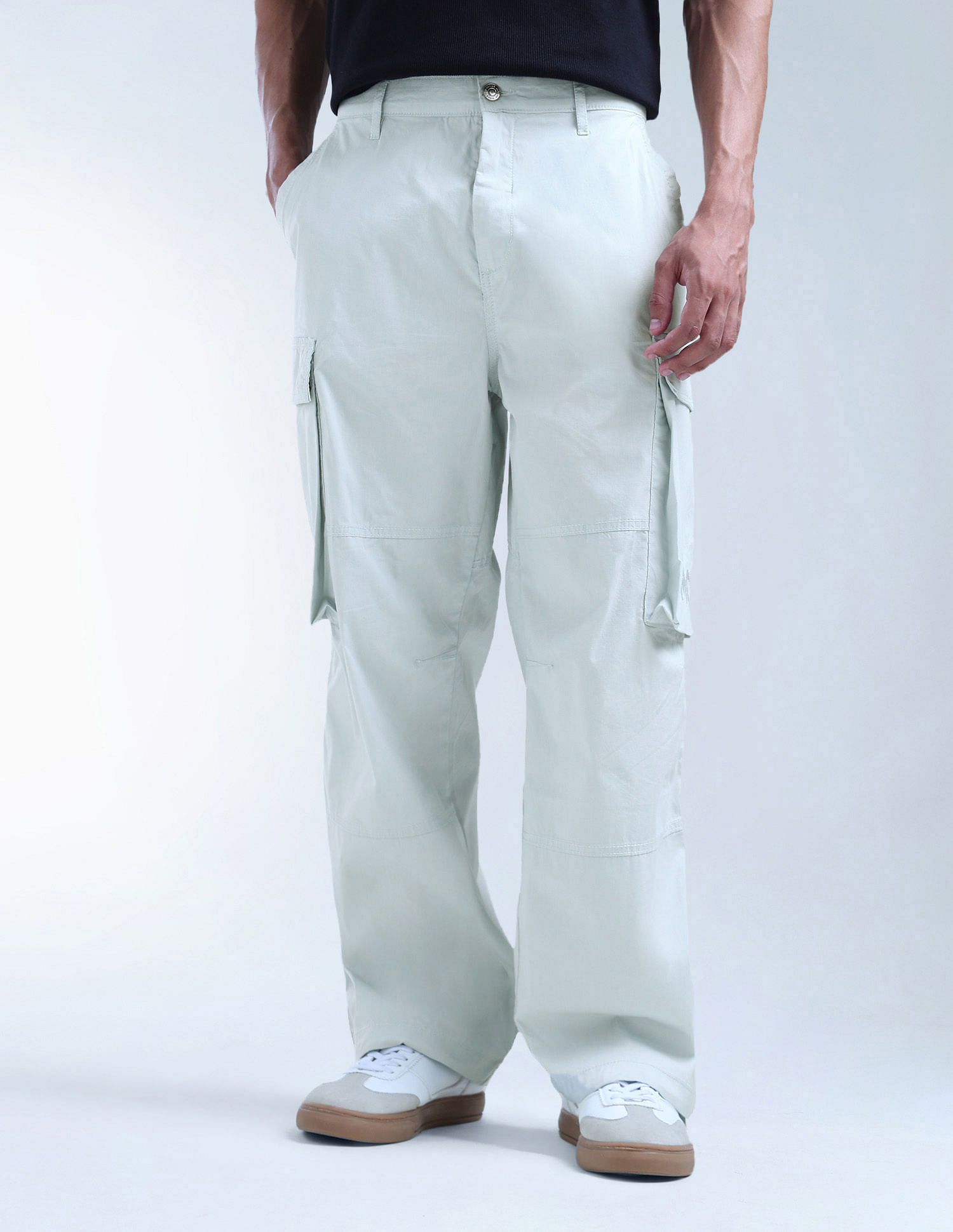 Flying Machine Mid Rise Relaxed Tapered Fit Cargos