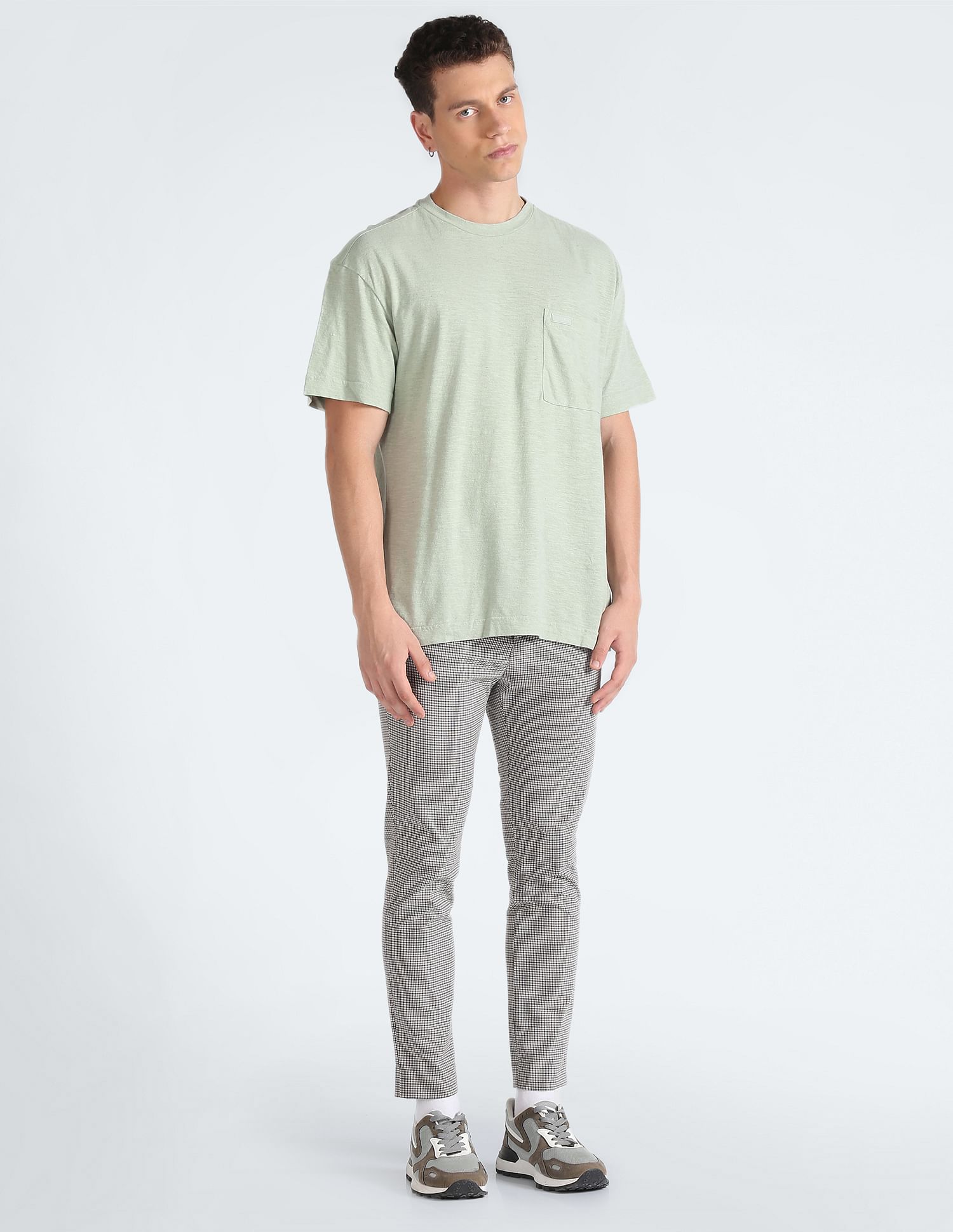 Calvin Klein Transitional Cotton Solid T-Shirt