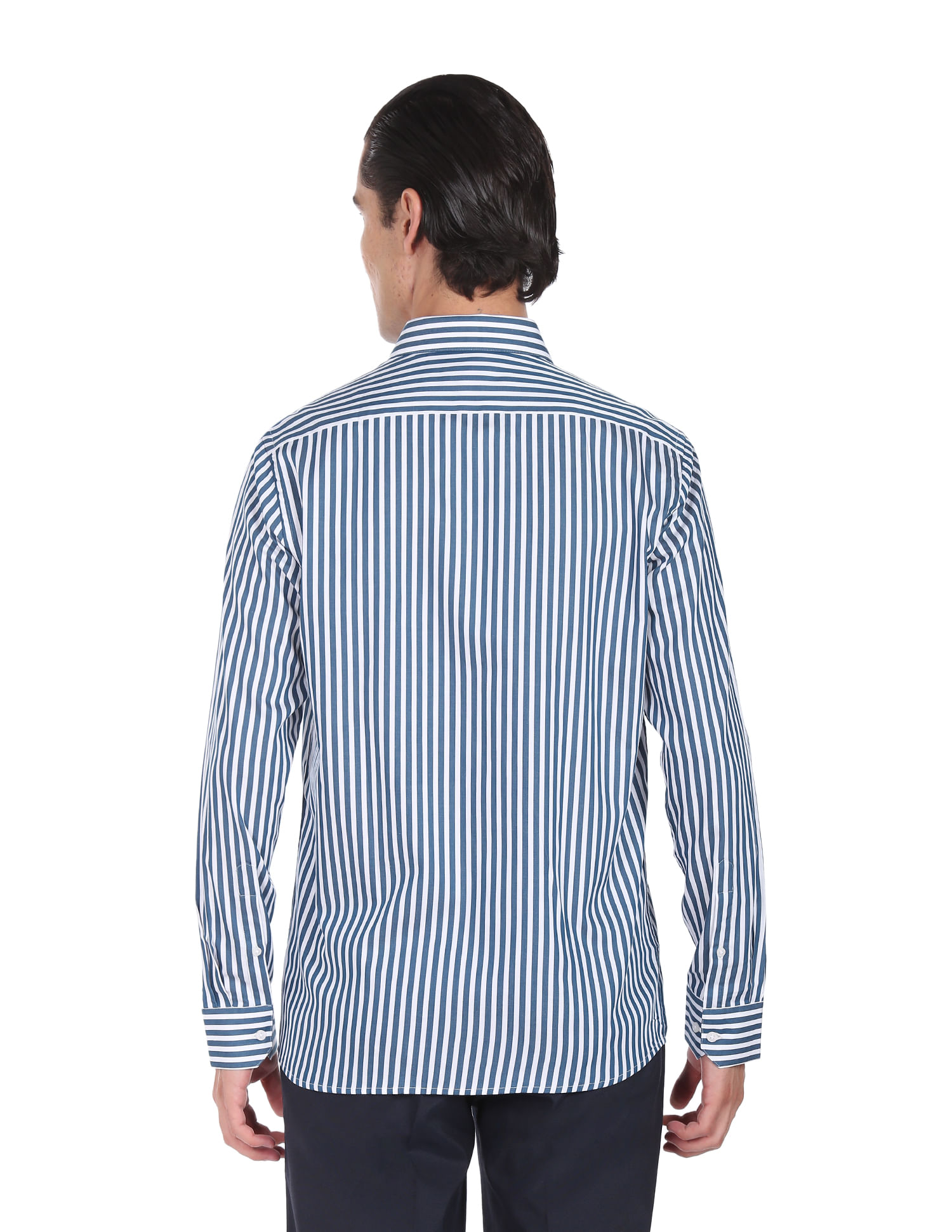 Buy Arrow Manhattan Slim Fit Vertical Stripe Shirt - NNNOW.com