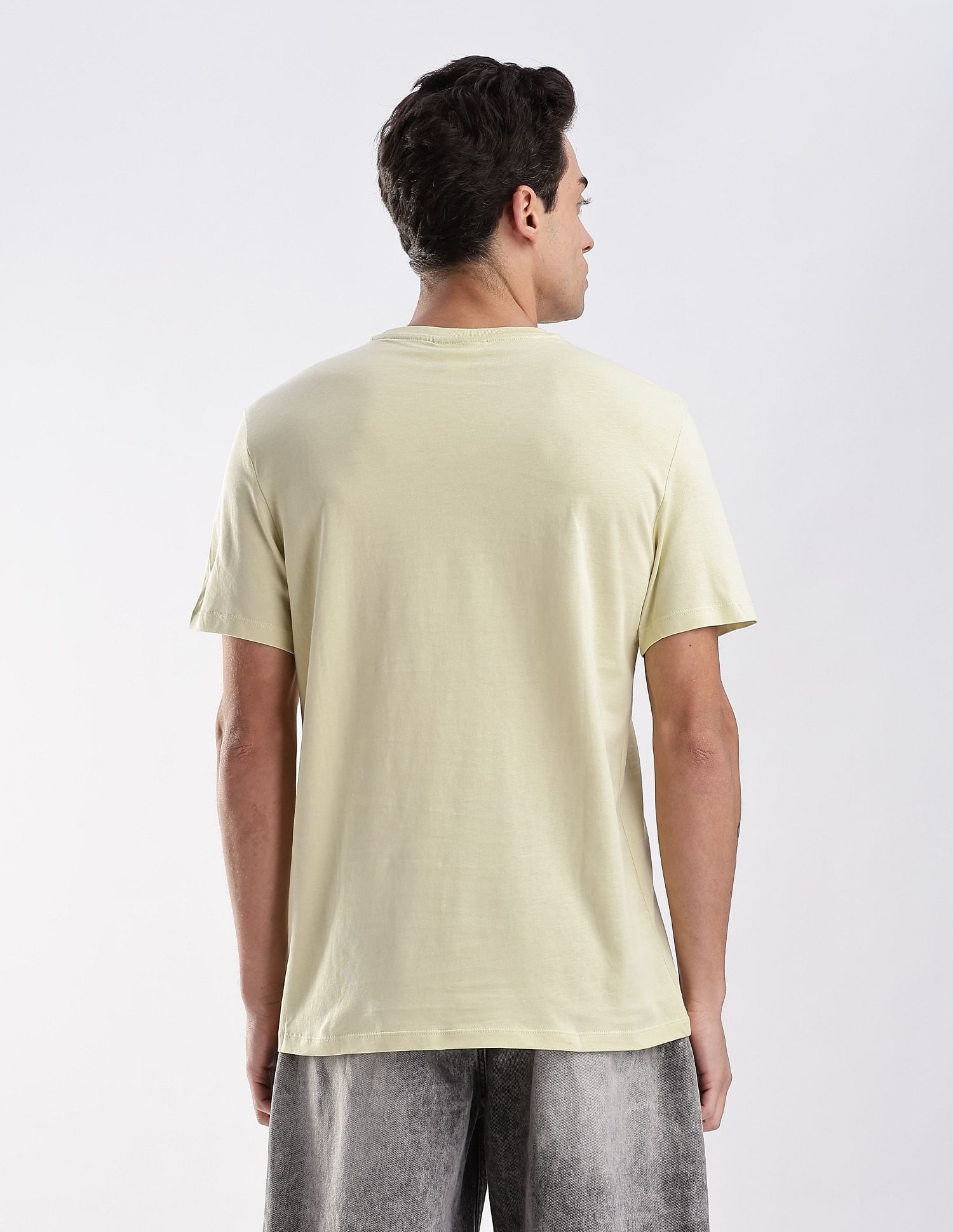 Calvin Klein Jeans Regular-Fit Solid Cotton T-Shirt