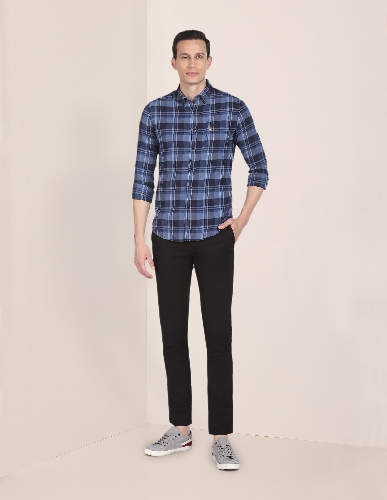 U.S. Polo Assn. Denver Slim Fit Solid Casual Trousers
