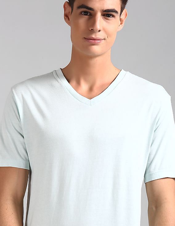 Gap vintage wash v neck t sale shirt