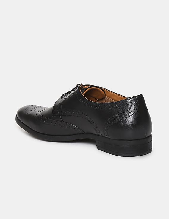 Buy Arrow Men Black Brogued Wingtip Toe Leather Roger Derby Shoes