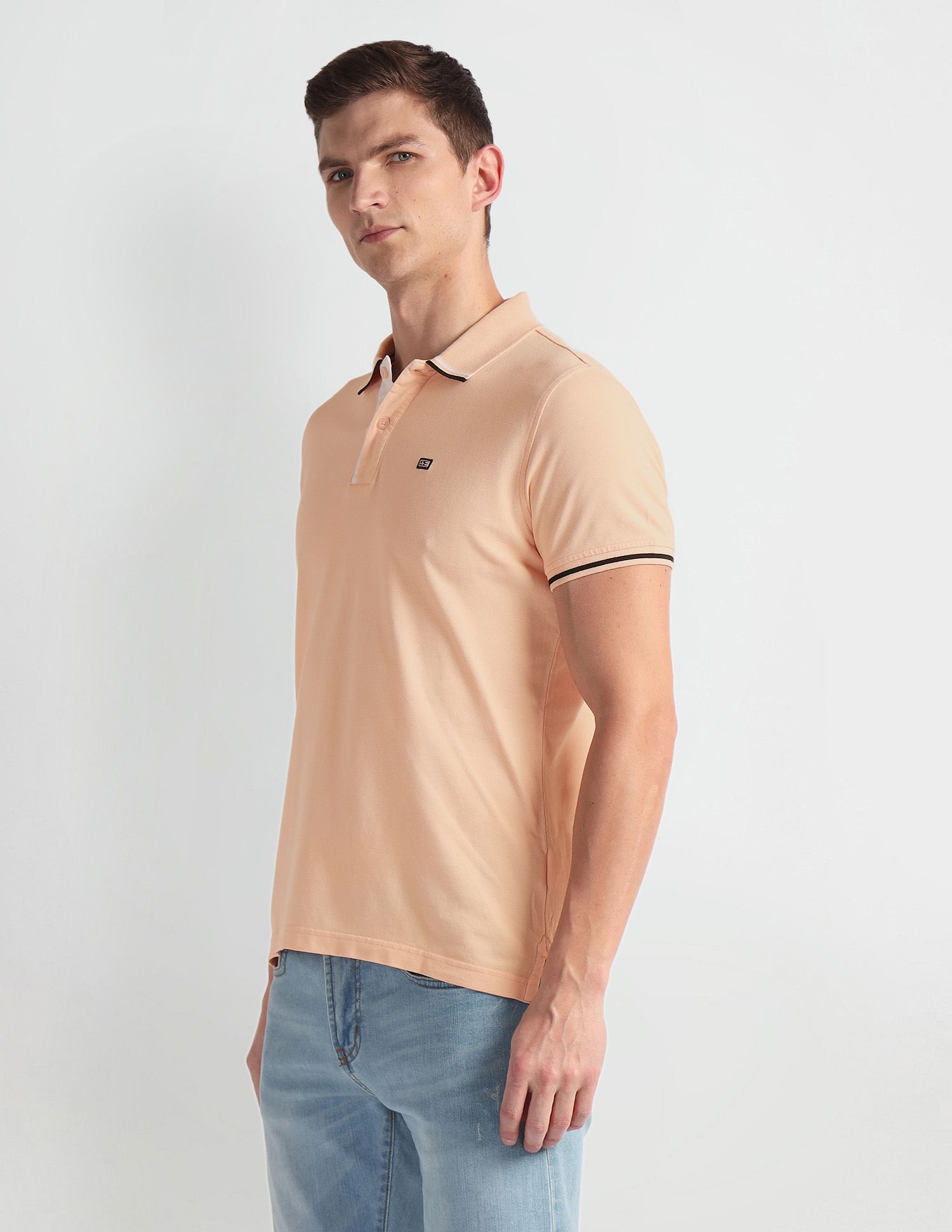 Arrow Sports Tipped Collar Solid Polo Shirt
