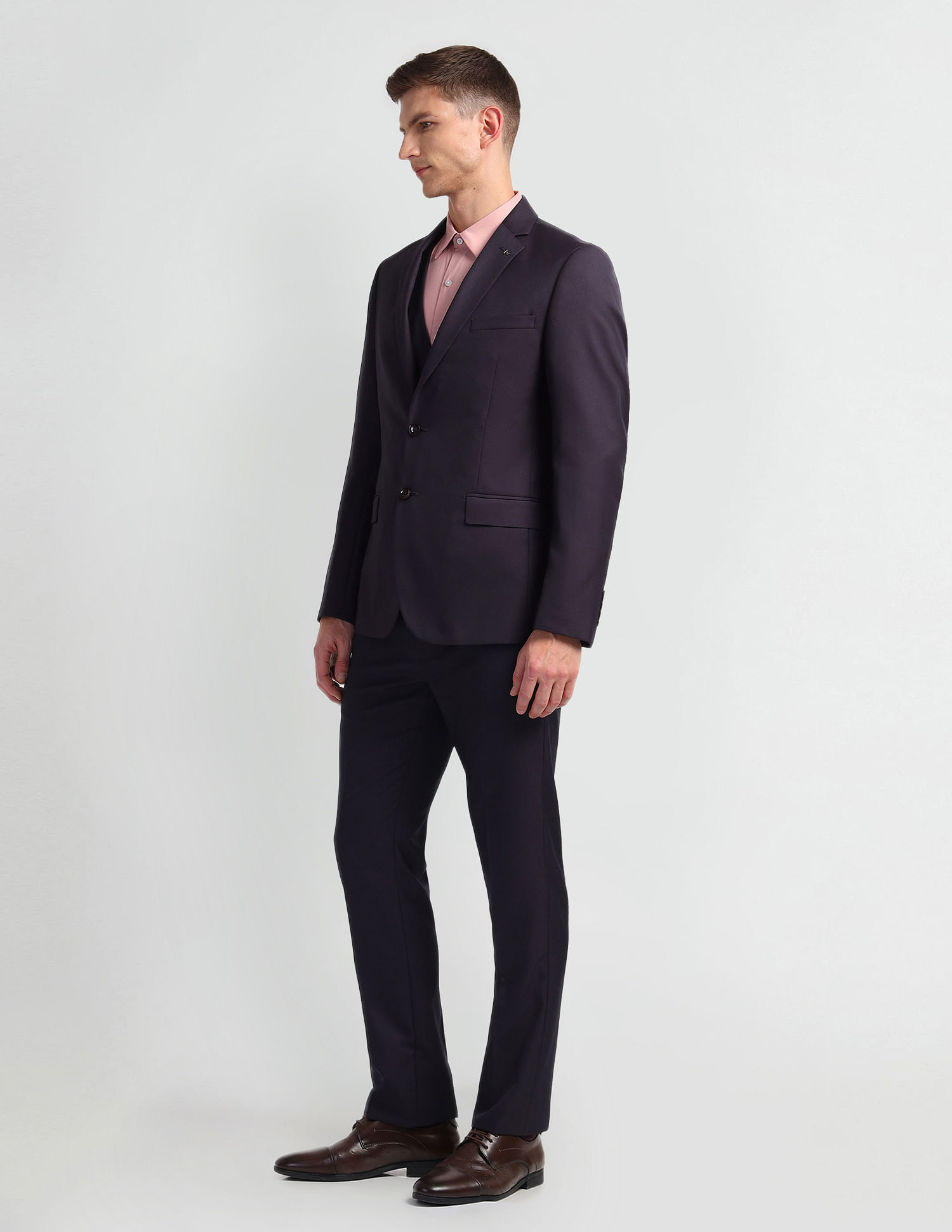 Arrow Dobby Three Piece Suit