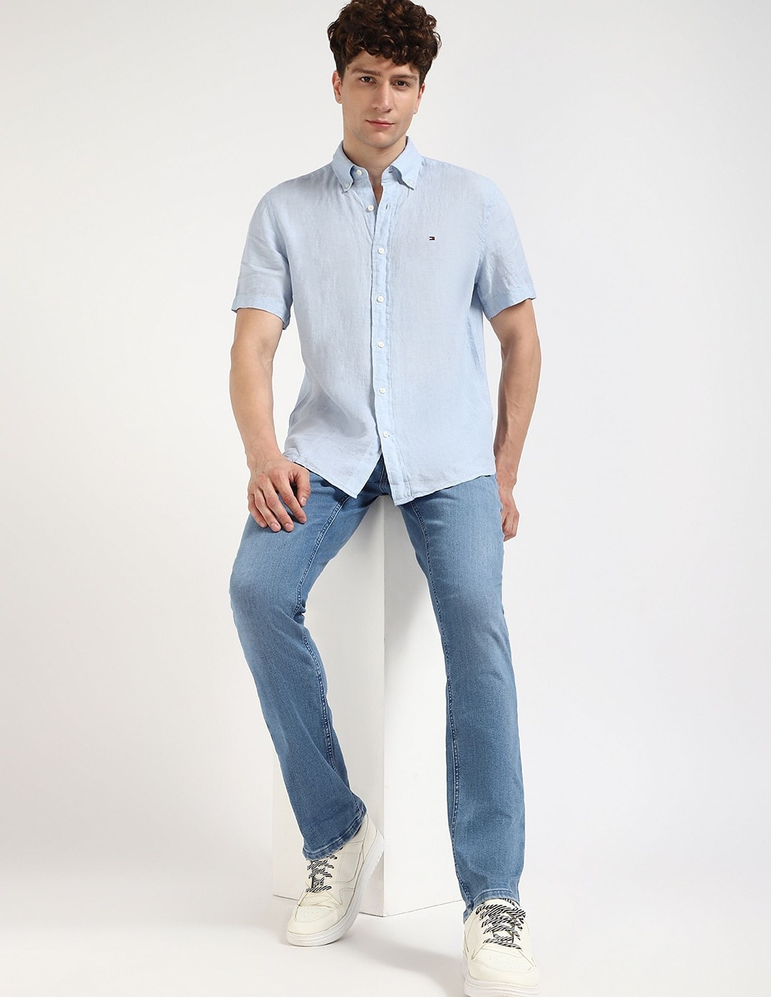 Tommy Hilfiger Solid Regular-Fit Linen Shirt