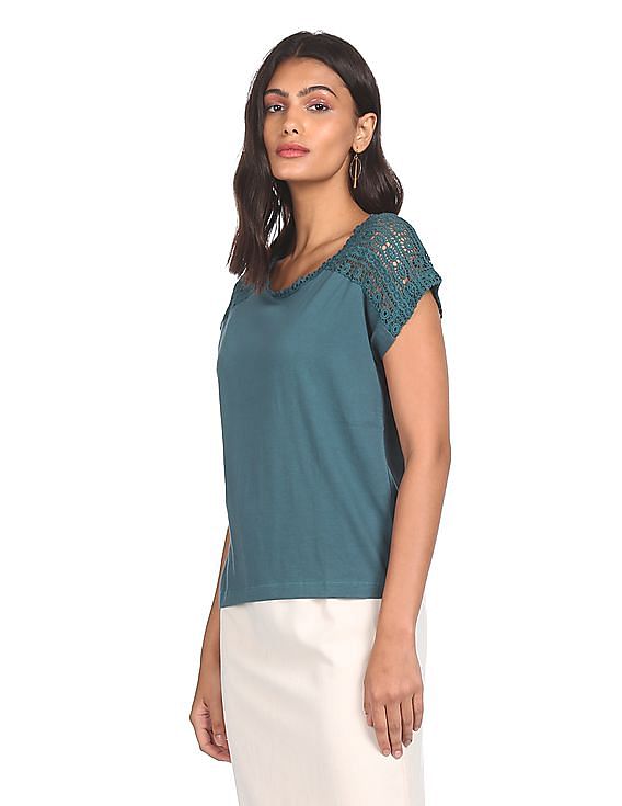 Aeropostale Women Teal Round Neck Crochet Insert Top