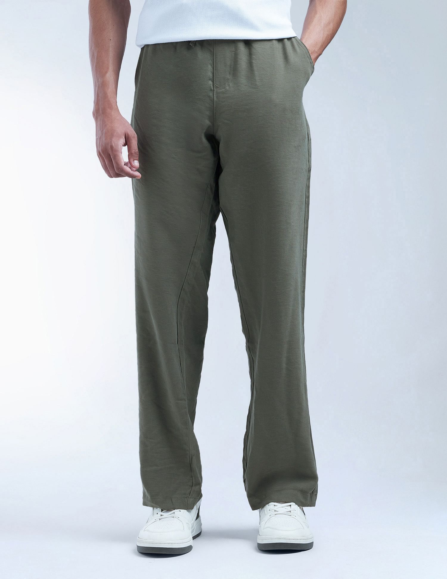 Flying Machine Solid Cobain Loose Fit Chinos