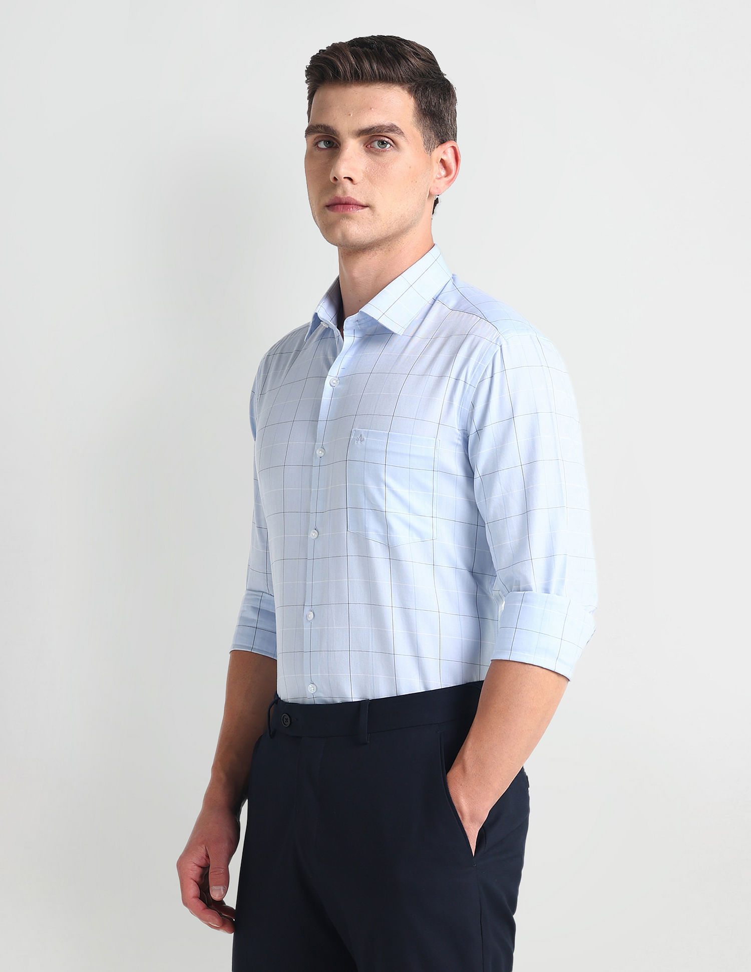 Arrow Pure Cotton Manhattan Slim Fit Shirt