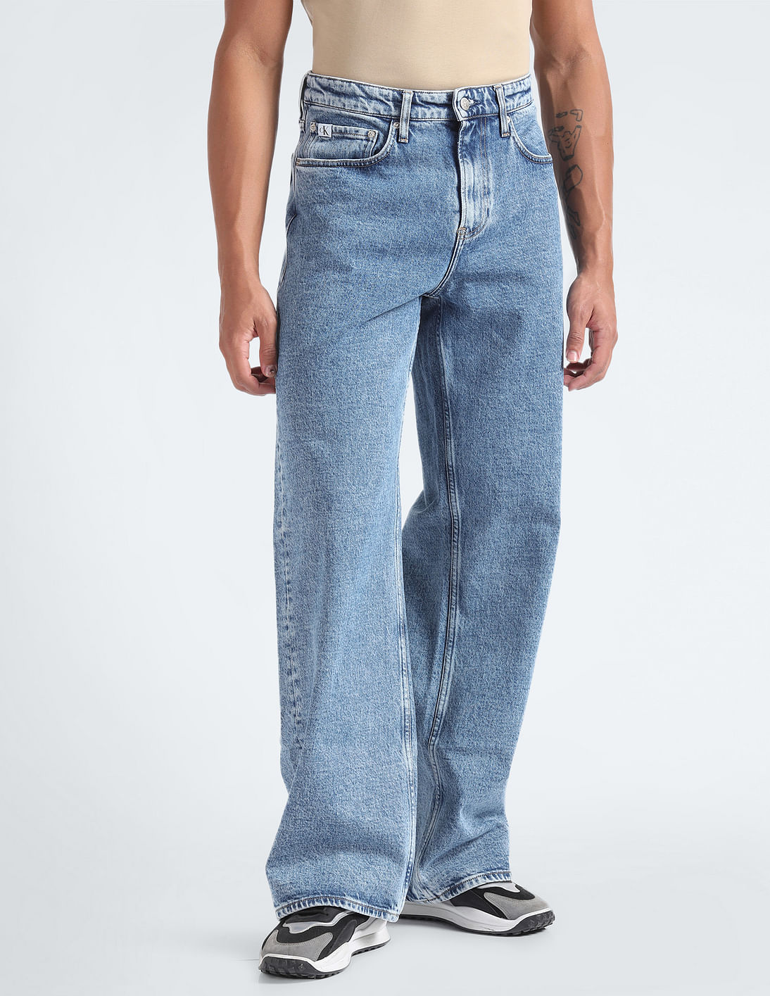 Buy Calvin Klein Jeans Mid Rise 90's Loose Fit Jeans - NNNOW.com