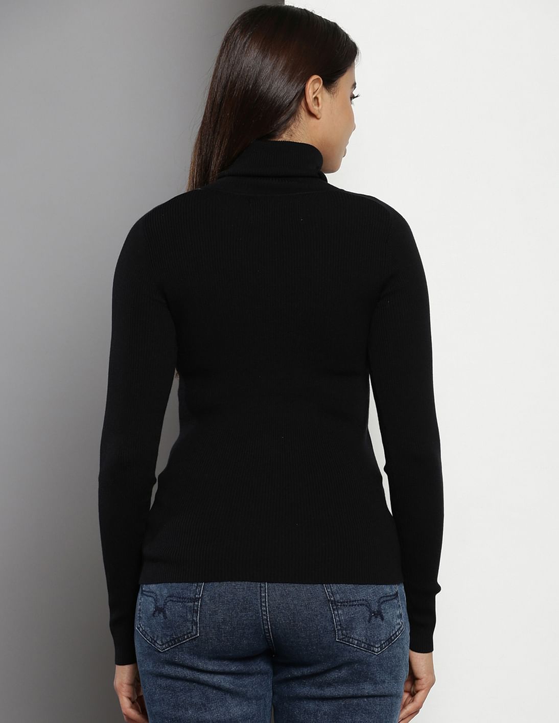 Calvin selling Klein Women's Black Relaxed Fit Turtleneck Sweater Size Medium B