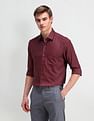 Arrow Manhattan Slim Fit Textured Shirt