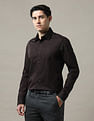 Arrow Tailored Fit Textured 1851 Shirt